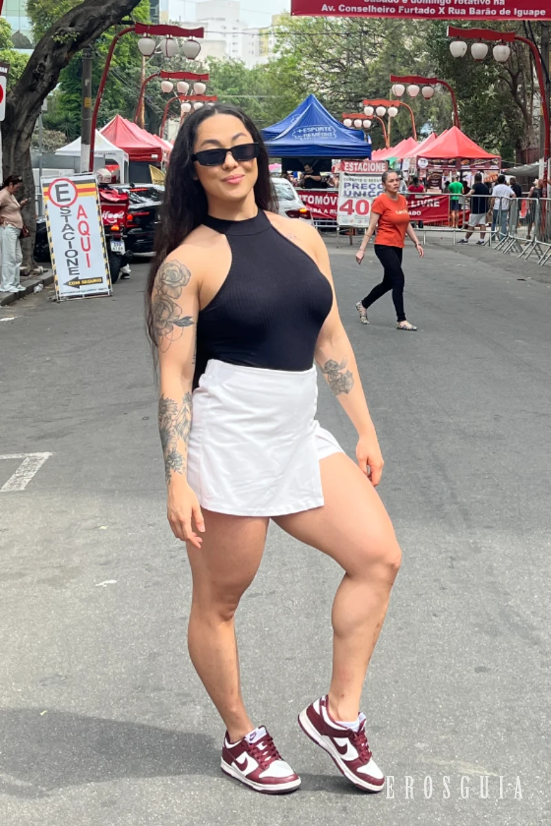 stories-slider-content