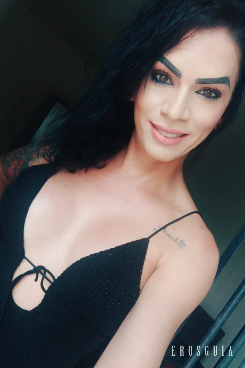 stories-slider-content