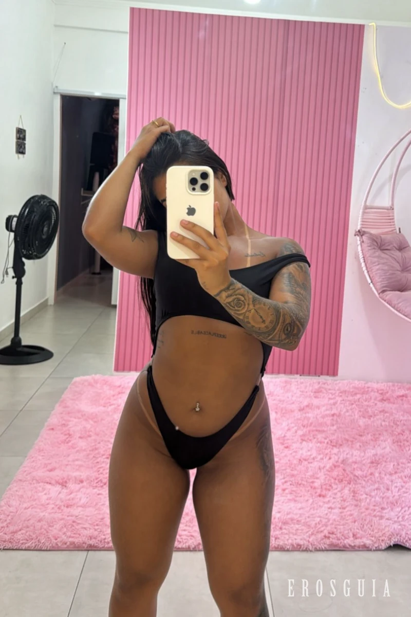 stories-slider-content