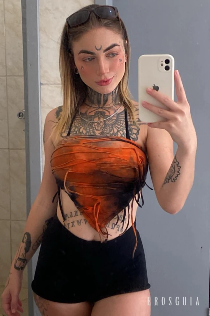 stories-slider-content