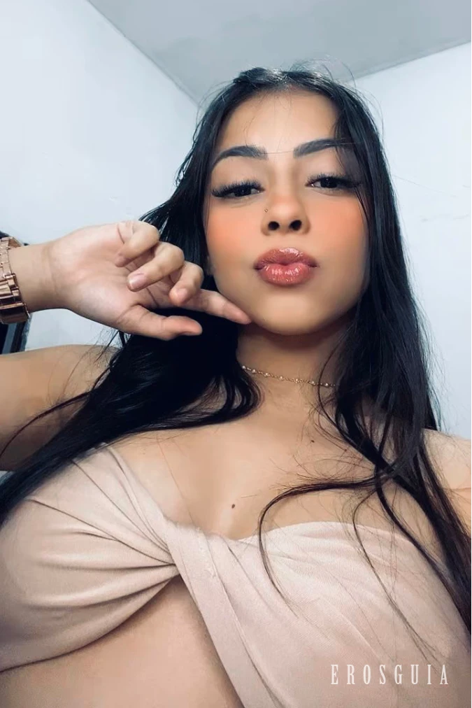 stories-slider-content