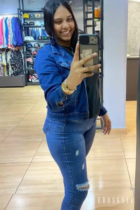 stories-slider-content