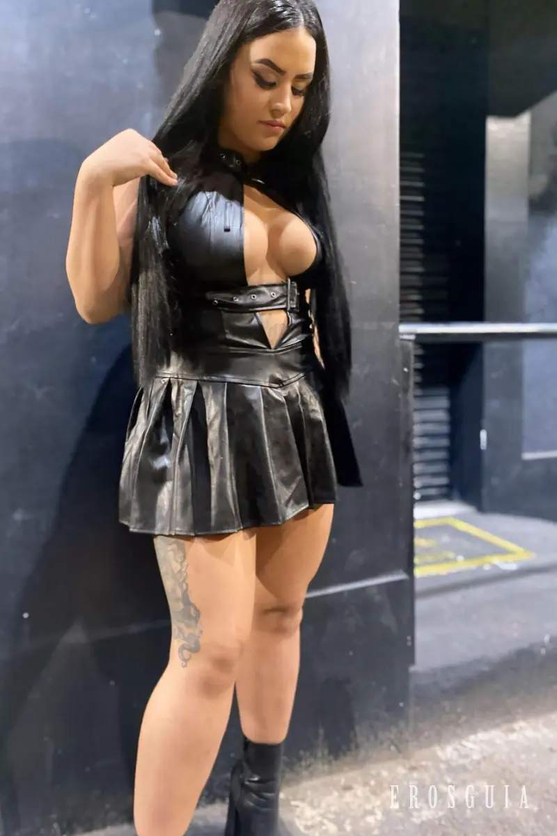 stories-slider-content