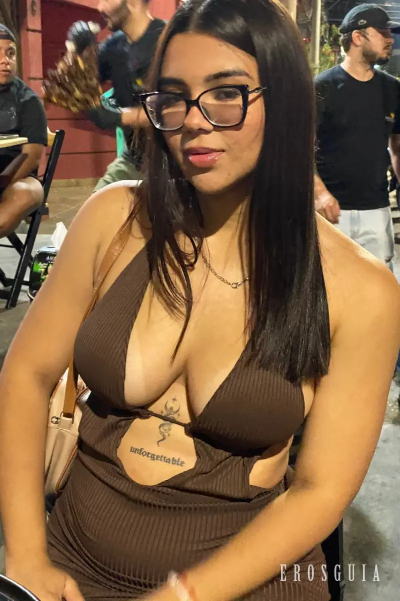 stories-slider-content