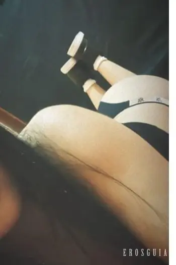 stories-slider-content