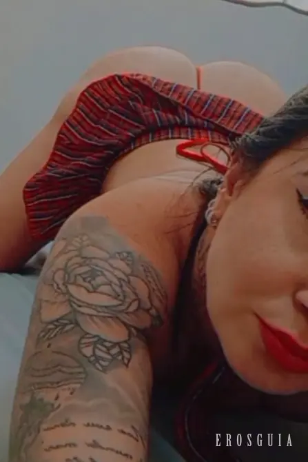 stories-slider-content