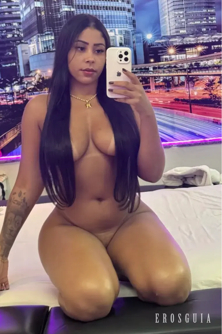 stories-slider-content