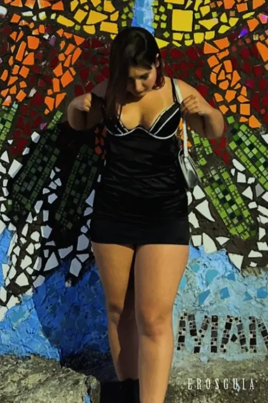 stories-slider-content