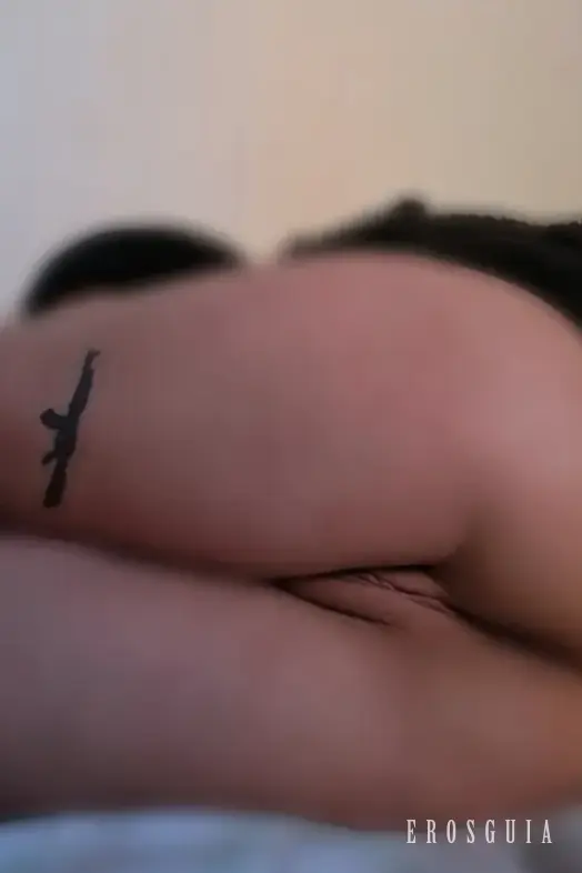 stories-slider-content