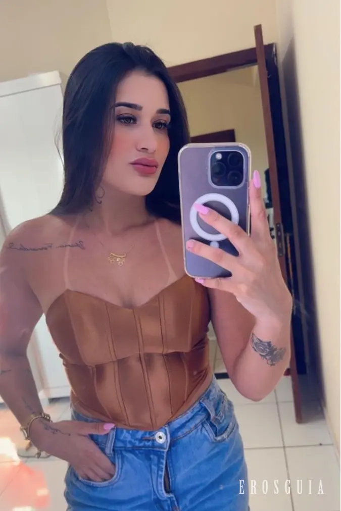 stories-slider-content