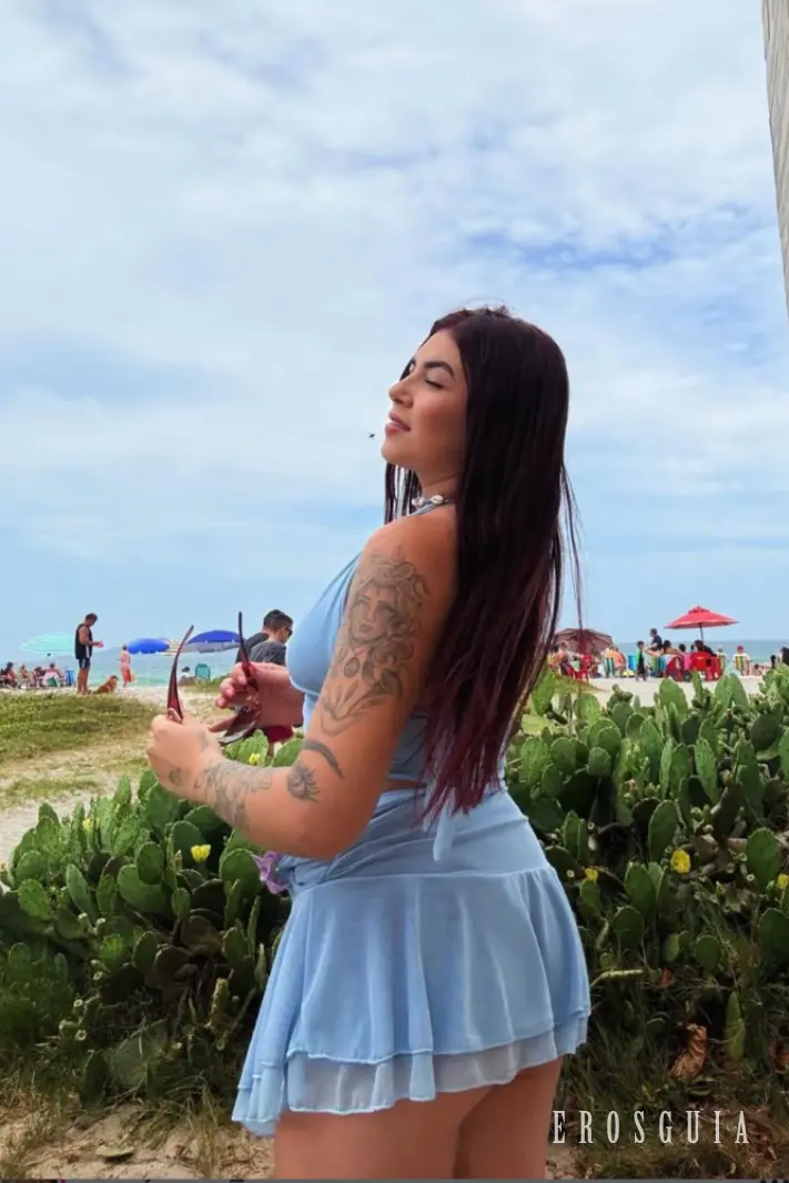 stories-slider-content