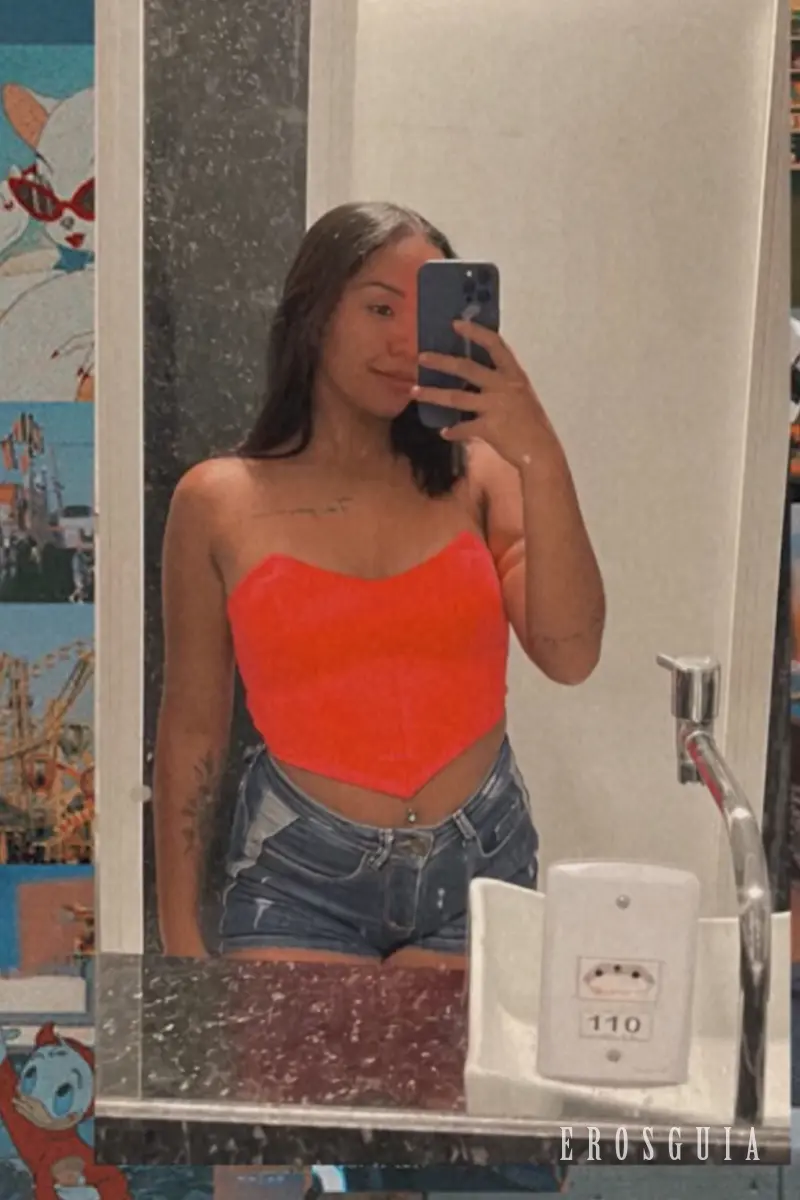 stories-slider-content