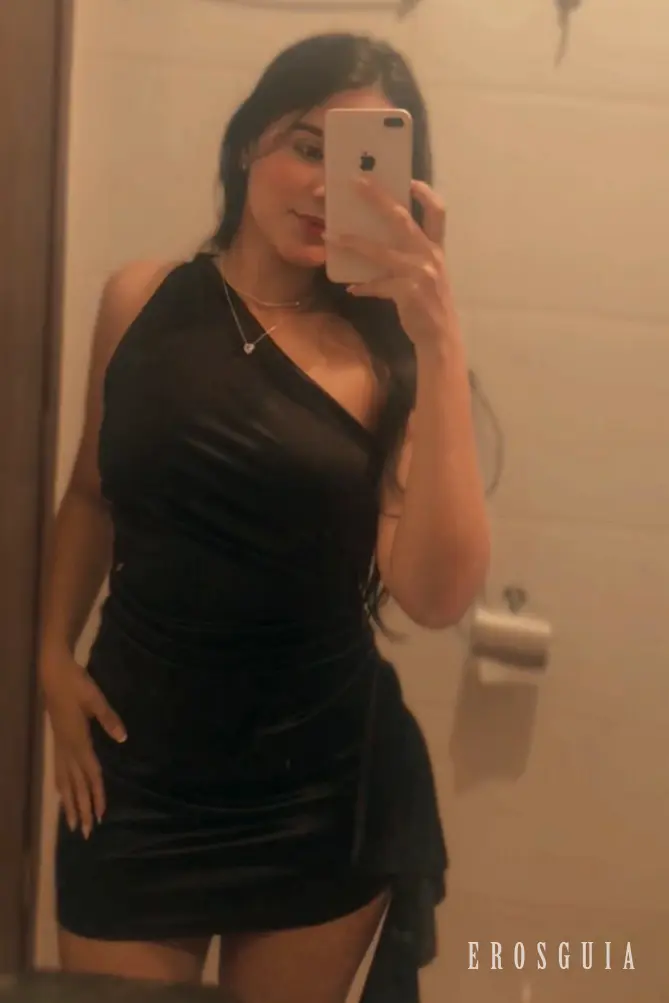 stories-slider-content