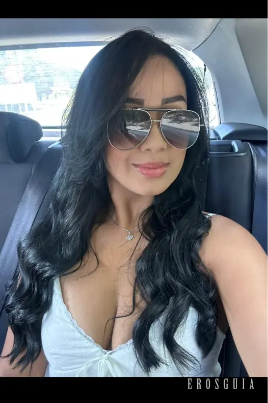 stories-slider-content