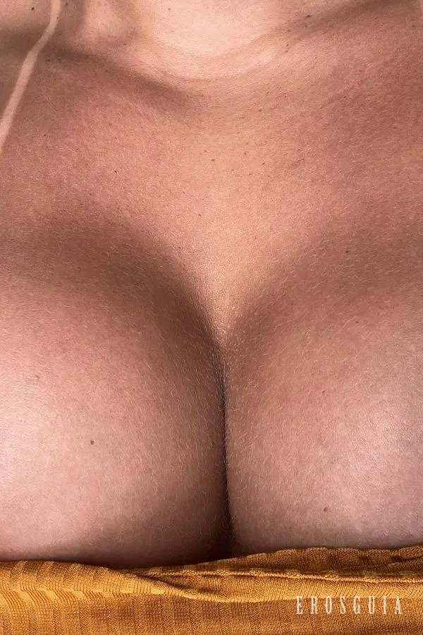 stories-slider-content