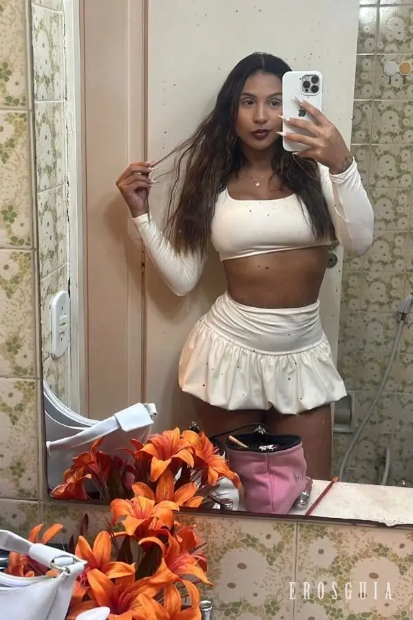 stories-slider-content