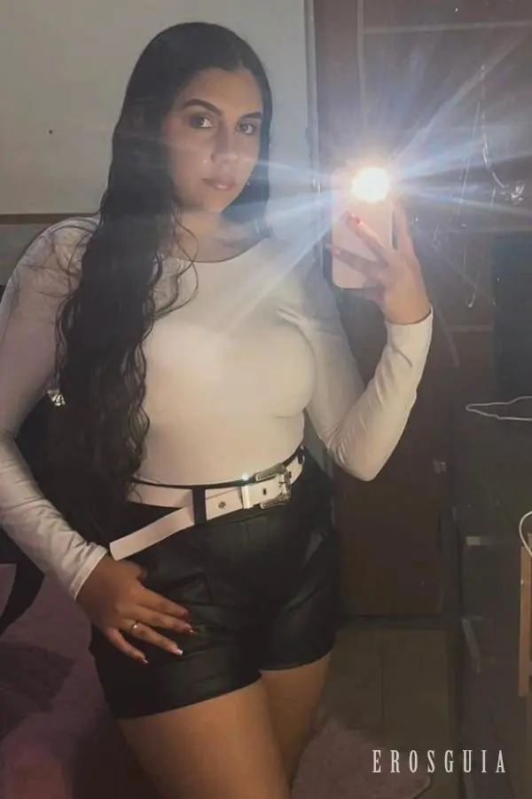 stories-slider-content