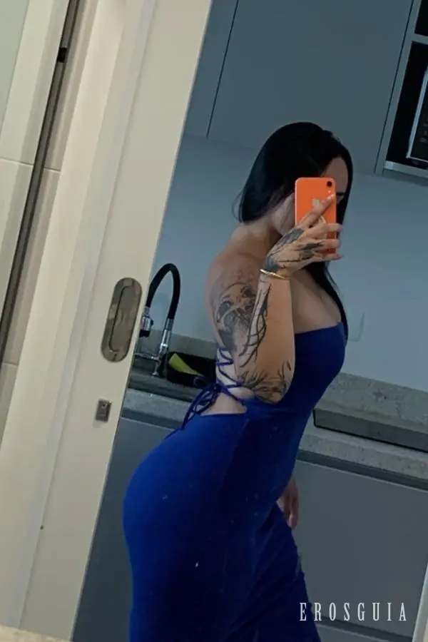 stories-slider-content