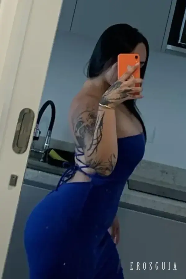 stories-slider-content