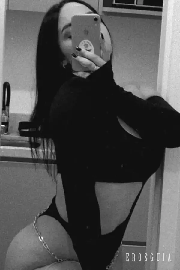 stories-slider-content