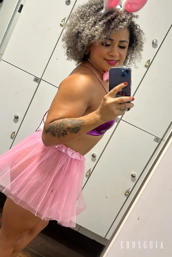 stories-slider-content