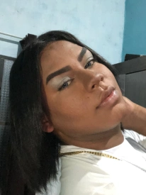 Tailine, travesti em Olinda 81985580209