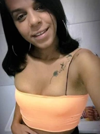 Karoll, travesti em Caruaru 81973347300