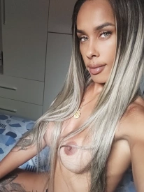 Ariana, travesti em Campos dos Goytacazes 22998077192