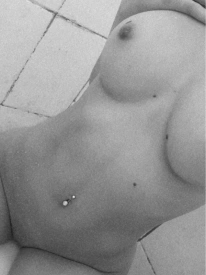 Mariana, Acompanhante em Itumbiara 64996177351