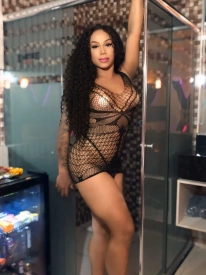 Morena panicat, travesti em Manaus 92984693519