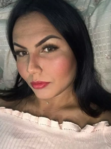 Experiência de luxo com Isa, garota de programa independente