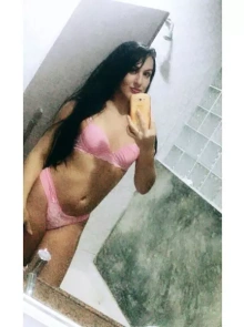 Lívia brandão, serviços de acompanhantes de alta qualidade