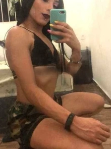 Allana é uma das garotas de programa em Suzano mais renomadas