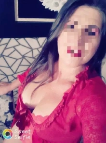 Agende um encontro com Agatha camargo, acompanhante exclusiva com perfil ativo