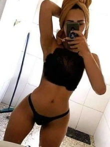 Descubra Angell lima, uma garota de programa de alto nível