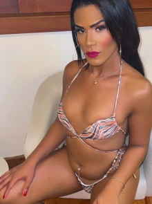 Mirella Diniz, travesti em Duque de Caxias 21965217750