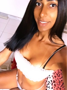 Sãmy Novidade, travesti em Macaé 22997112207