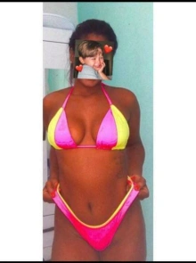 Sofia Novidade, acompanhante disponível agora no bairro Paralela