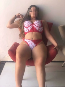 Mia montezuma, acompanhante disponível para te encontrar agora mesmo