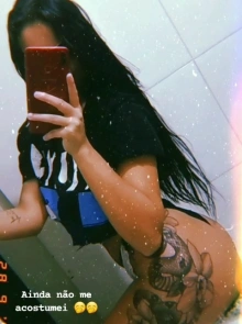 Agende seu encontro com Julia baiana, acompanhante em Cariacica com perfil ativo
