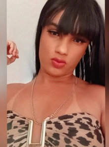 Tainá indiazinh apresenta seu álbum de fotos de acompanhante profissional