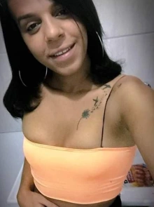 Karoll, travesti em Caruaru 81973347300