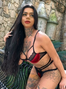Clara bouvier, uma experiência autêntica com garotas de programa Com local