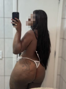 Iza nunes, detalhes e contato desta acompanhante de alto nível