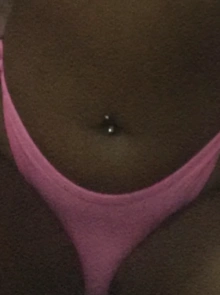 Encontre Thyfane em nosso diretório de acompanhantes profissionais