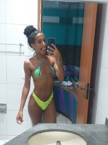 Mirella, elegância e prazer entre as acompanhantes mais bem avaliadas