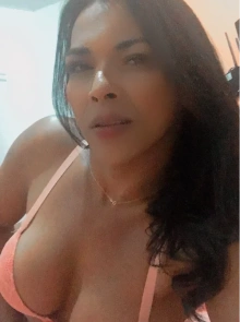 Emilly Arruda, travesti em Sinop 66999768584