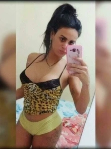 Desfrute de um encontro com Larissa, acompanhante em Campo Grande verificada