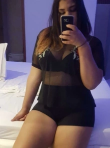 Descubra Laura marques, uma das garotas de programa Com local em Indaiatuba bem avaliadas