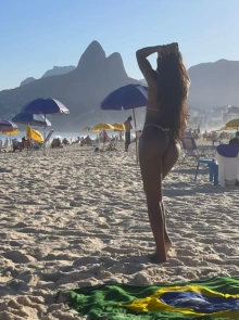 Thayna, uma experiência única com acompanhantes em Barueri